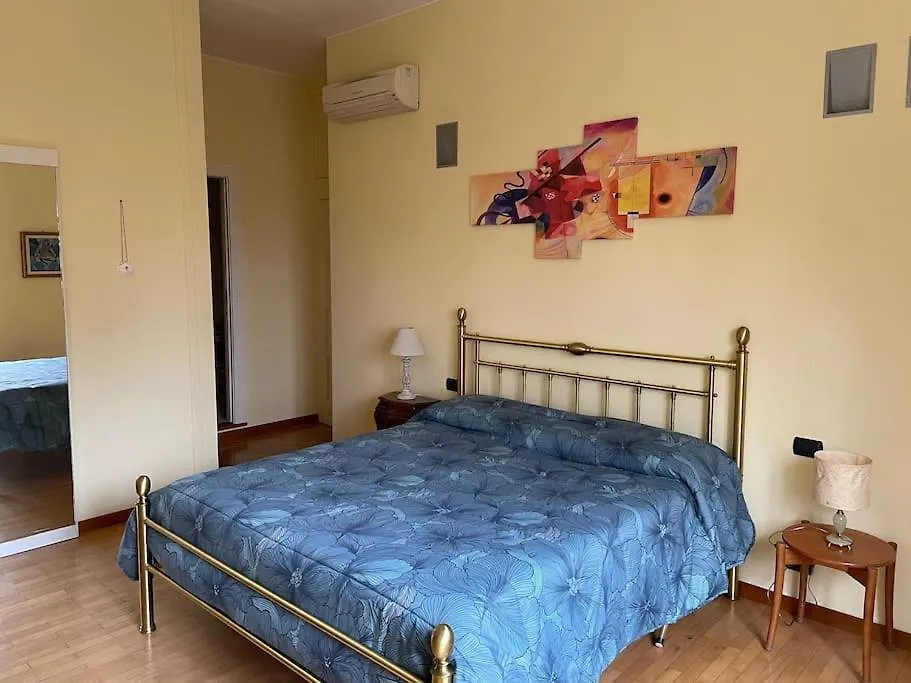 Appartement Casa Caldara à Milan Séjour chez l'habitant