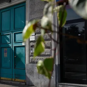 Modern - Near Isola Distric And Milano
